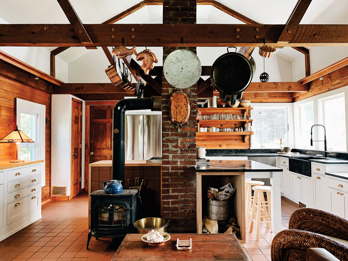 The Working Kitchen’s designs embrace a balance of state-of-the-art appliances, inset cabinetry, rustic touches, and naturally textured surfaces for a contemporary yet timeless appeal.